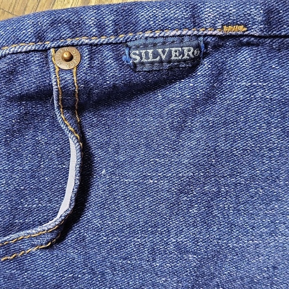 Silver Women's Jeans Size 26 Slim-fit Bootcut Mid-rise Medium Wash Denim - Picture 6 of 8